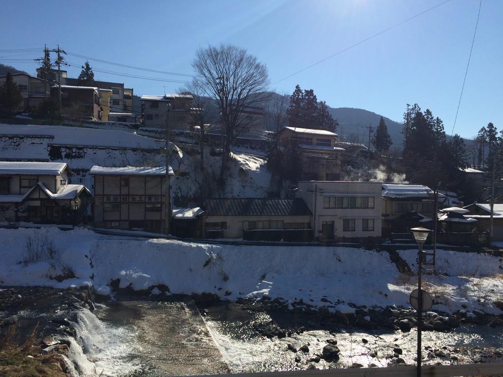 HOTEL YUDANAKA ONSEN YAMAZAKIYA YAMANOUCHI NAGANO 3 Japan